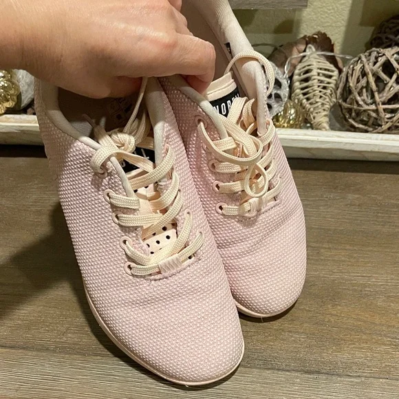 NOBULL blush trainers size 9 - Picture 3 of 5